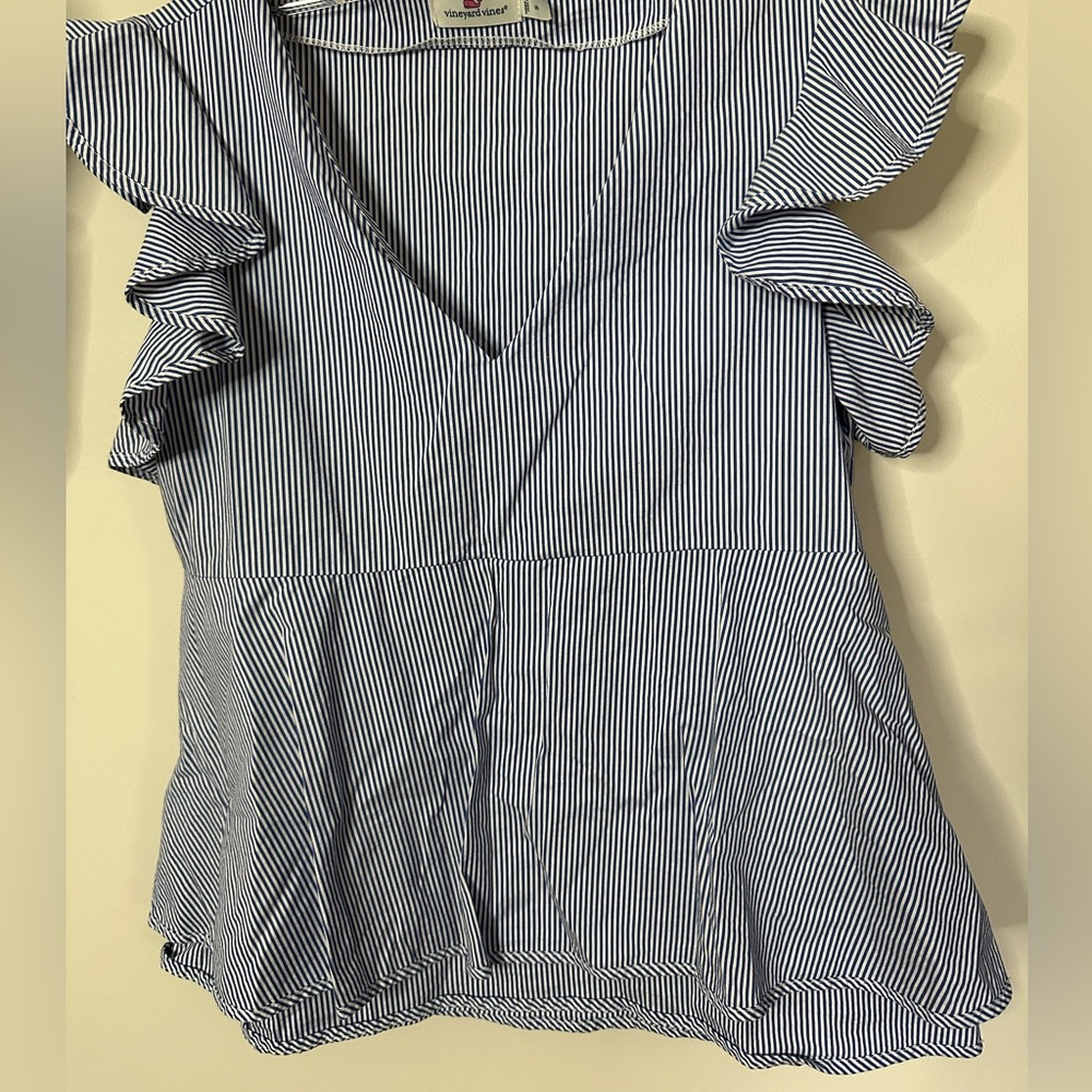 Vineyard Vines blouse